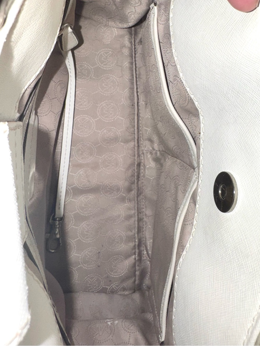 Michael Kors Hamilton White Saffiano Satchel w Silver Hardware & Working Lock - Picture 5 of 14